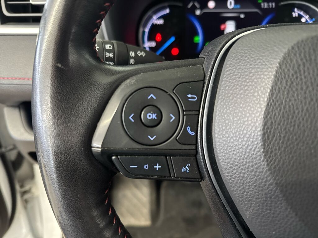 Toyota RAV4 Plug-in 2022 Valkoinen