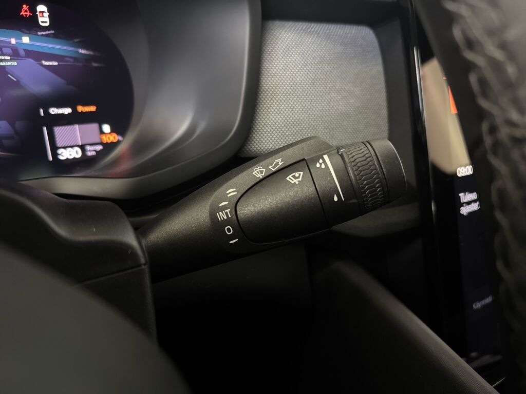 Polestar 2 2020 Harmaa