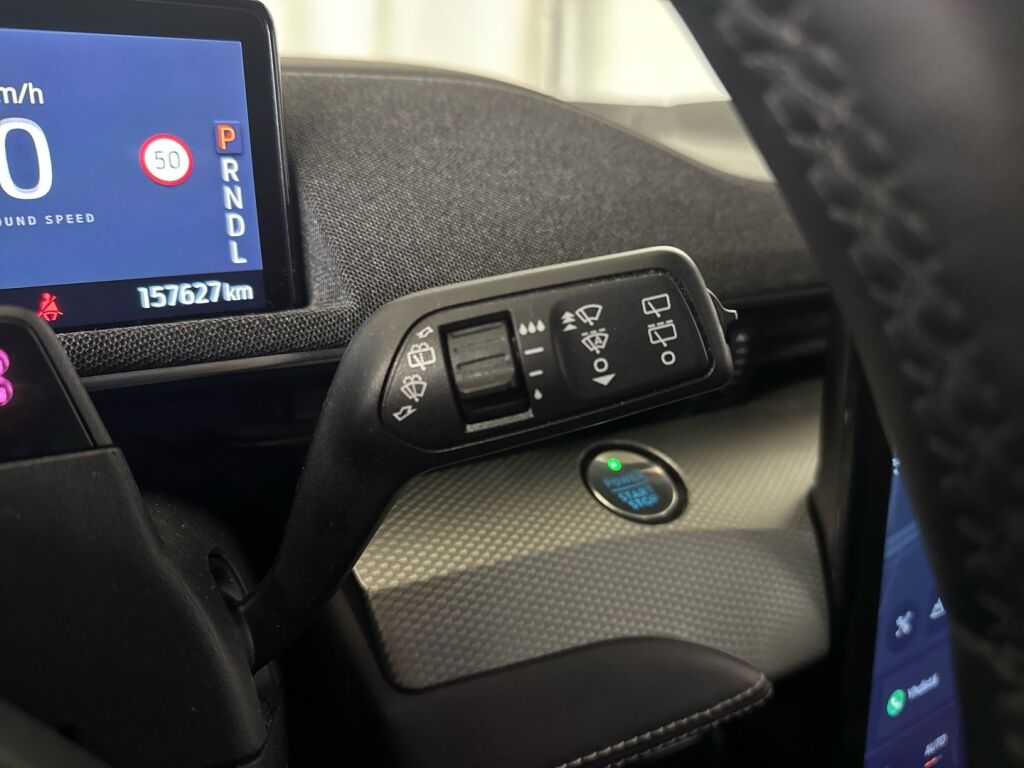 Ford Mustang Mach-E 2021 Väri