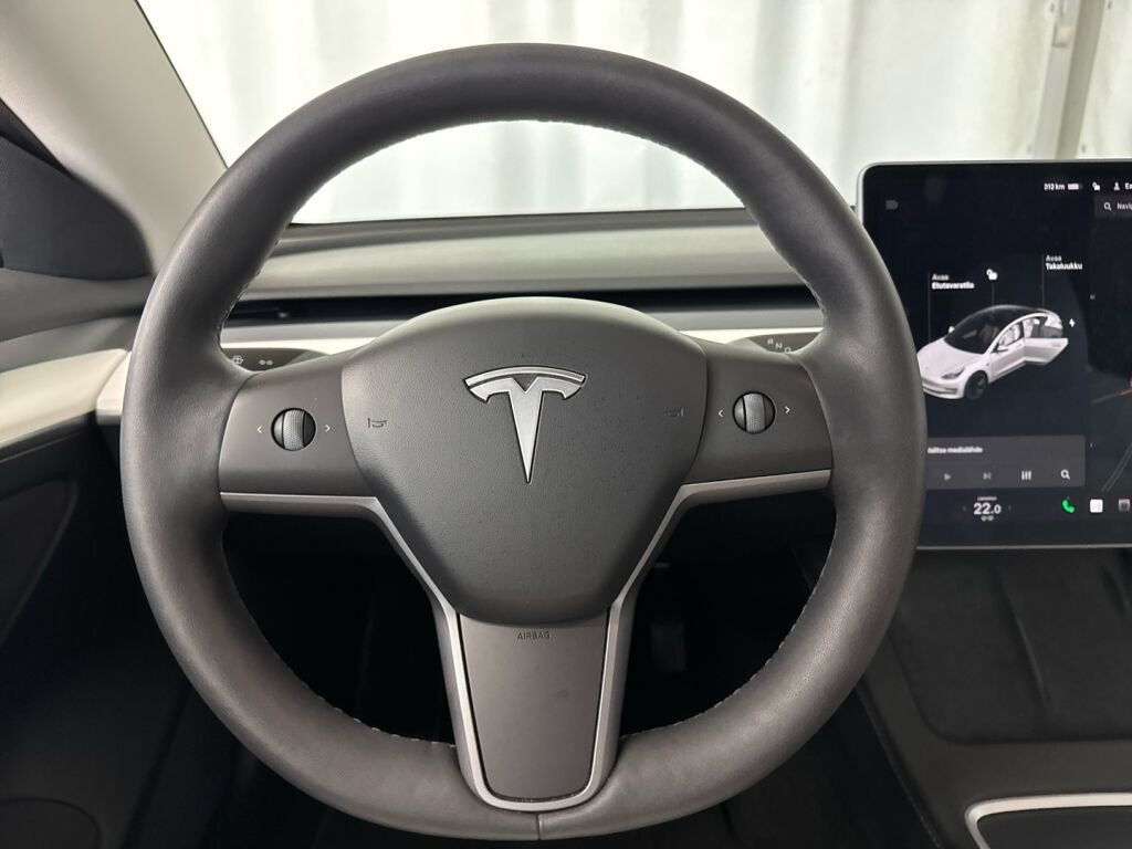 Tesla Model 3 2021 Valkoinen