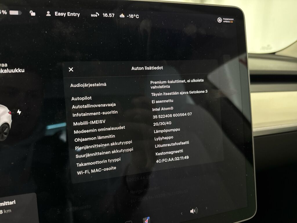 Tesla Model 3 2021 Valkoinen