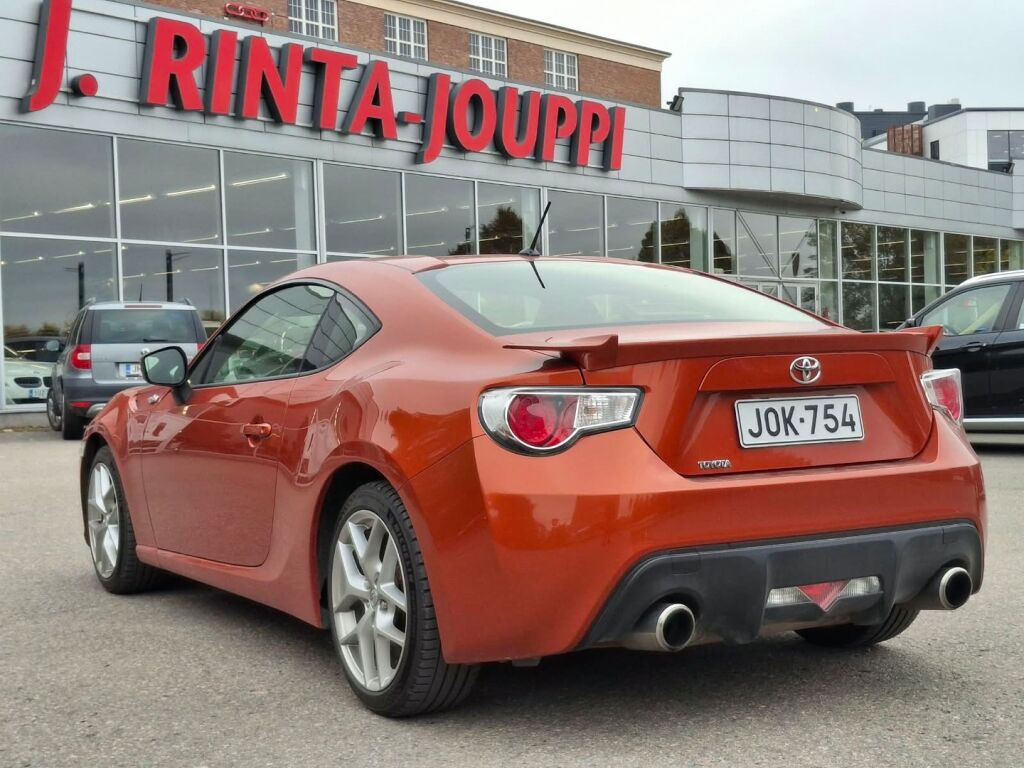 Toyota GT86 2012 Oranssi