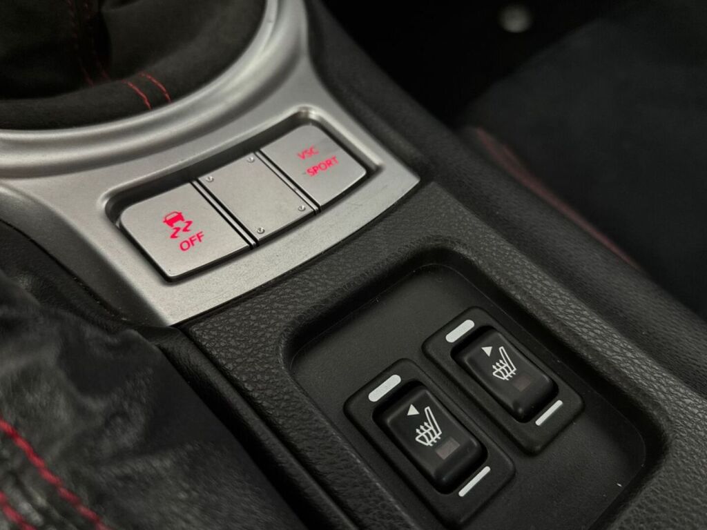 Toyota GT86 2012 Oranssi