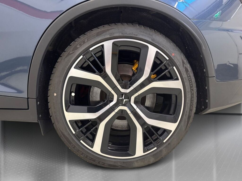 Polestar 2 2022 Harmaa