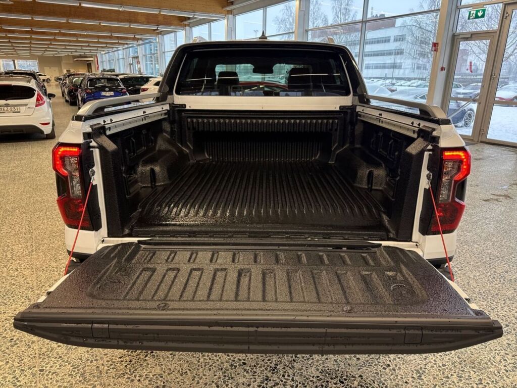 Ford Ranger 2025 Frozen White