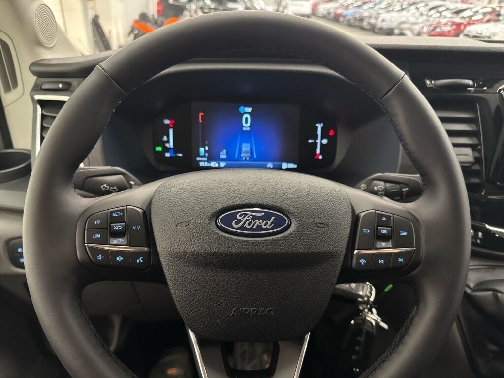 Ford Transit 2026 Frozen White