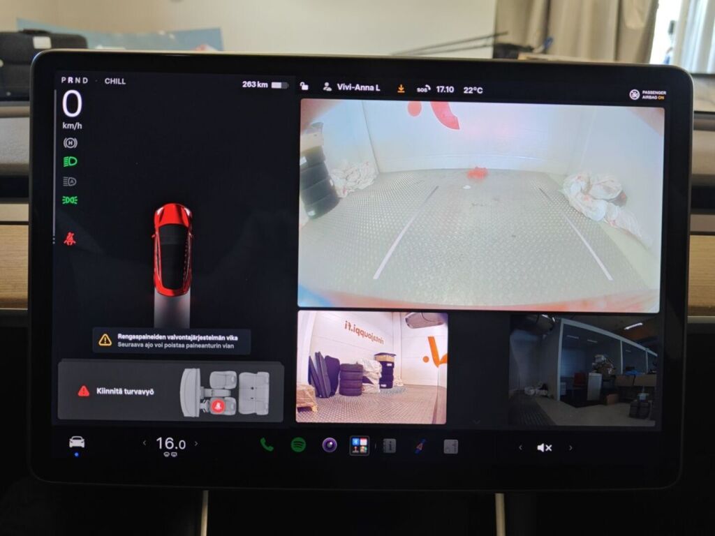 Tesla Model 3 2019 Punainen