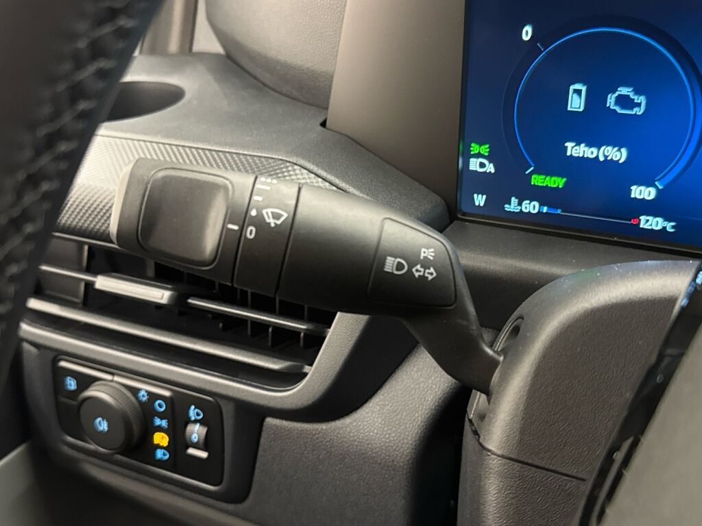 Ford Transit Custom 2026 Valkoinen