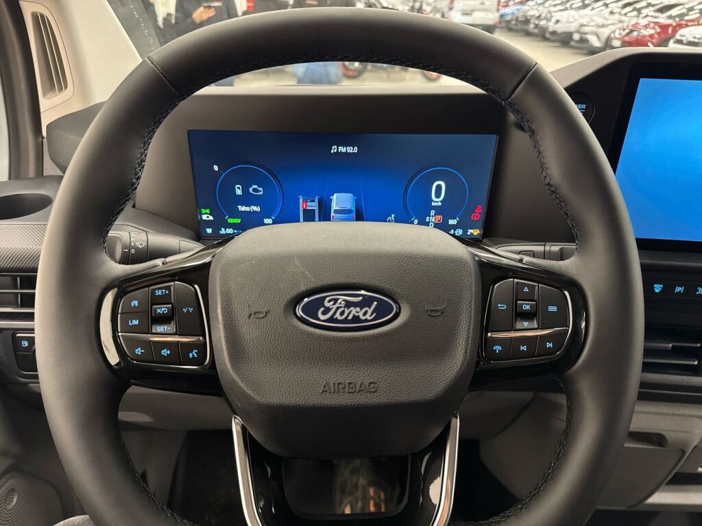 Ford Transit Custom 2026 Valkoinen