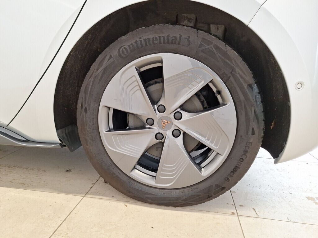 Cupra Born 2023 Harmaa