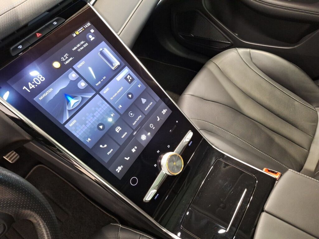 Mg Marvel R 2022 Sininen