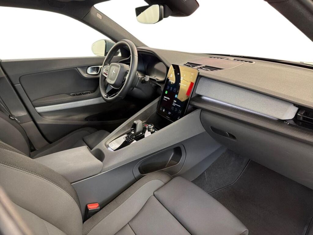 Polestar 2 2021 Harmaa