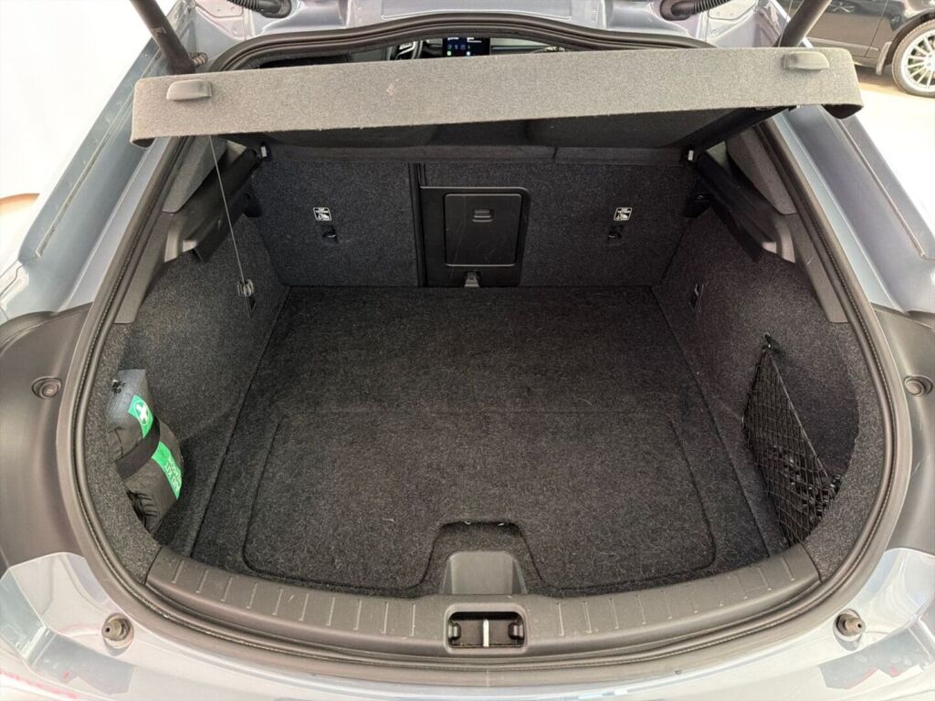 Polestar 2 2021 Harmaa