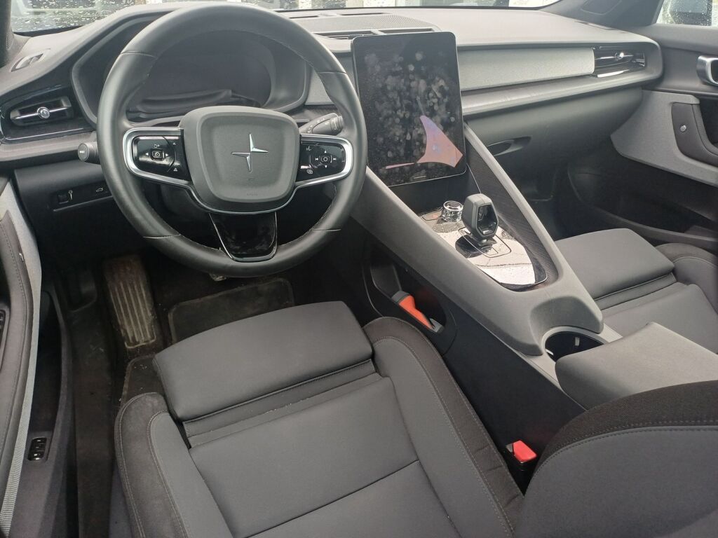 Polestar 2 2021 Harmaa