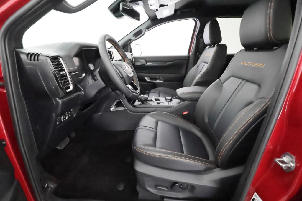 Ford Ranger 2025 Punainen