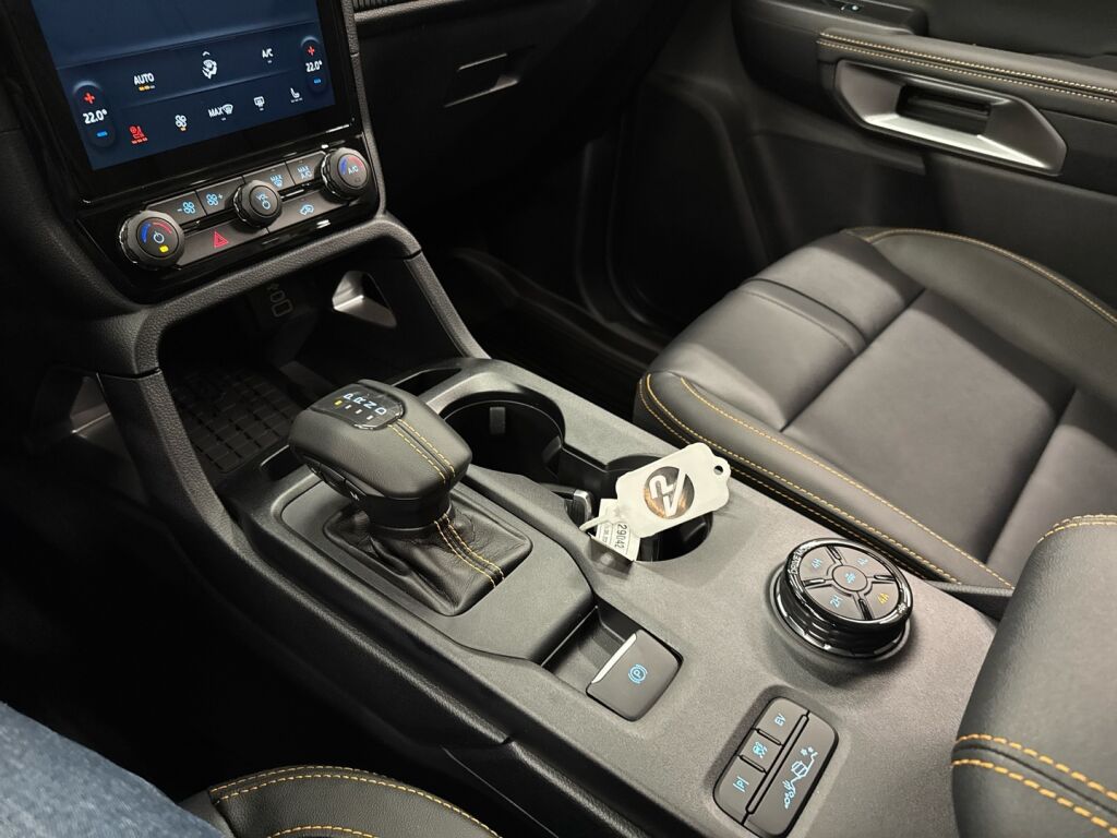 Ford Ranger 2026 Punainen