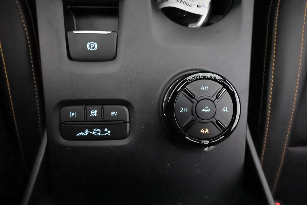 Ford Ranger 2025 Punainen