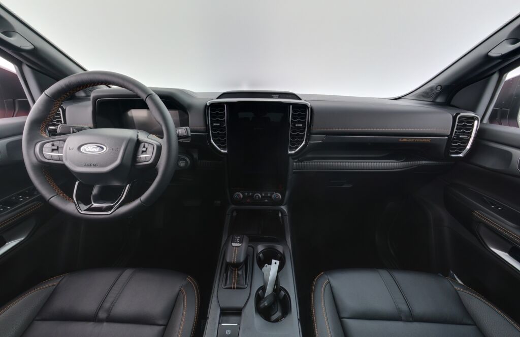 Ford Ranger 2025 Punainen