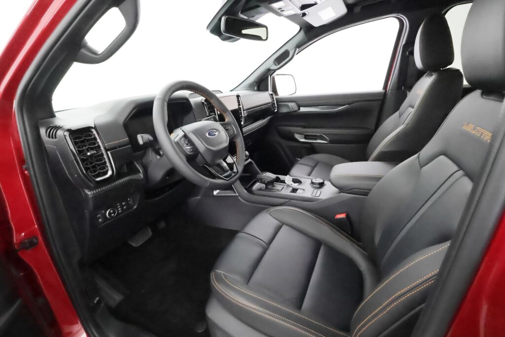 Ford Ranger 2025 Punainen