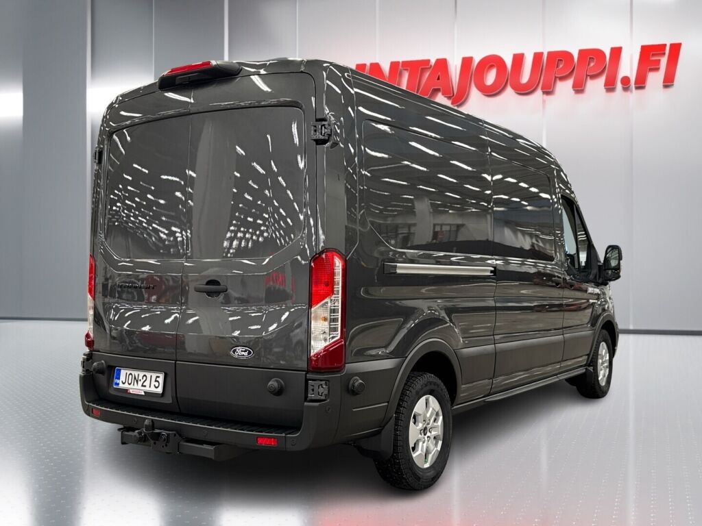 Ford Transit 2026 Harmaa
