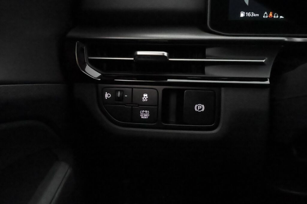 Kia Sportage 2025 Punainen