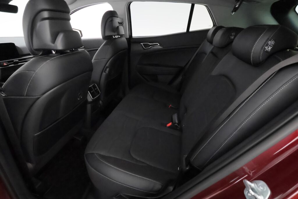 Kia Sportage 2025 Punainen