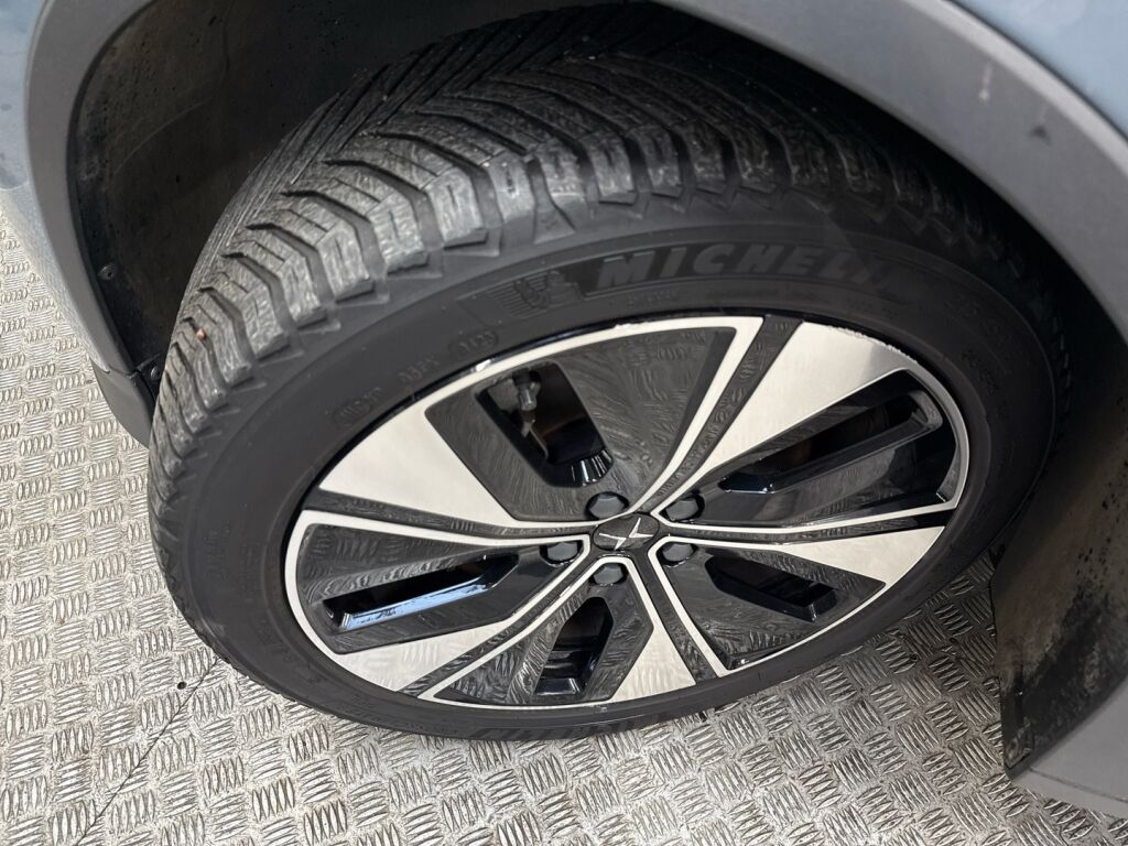 Polestar 2 2023 Thunder