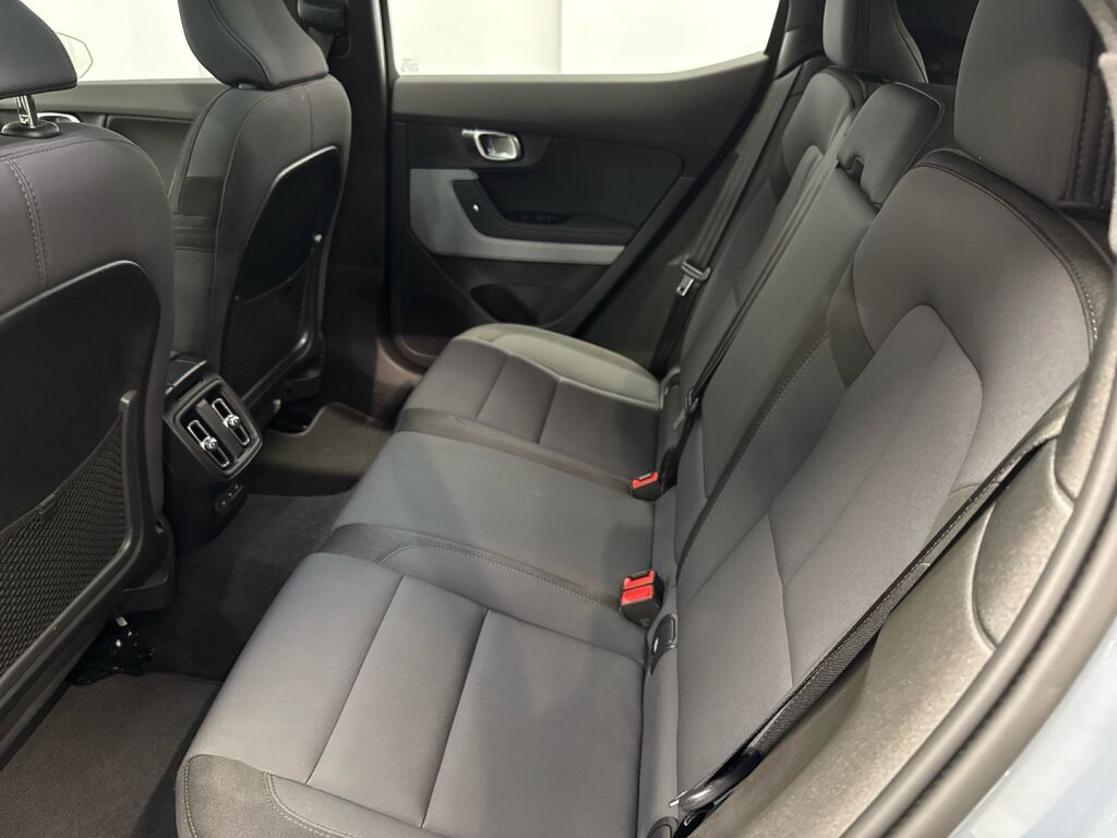 Polestar 2 2023 Thunder