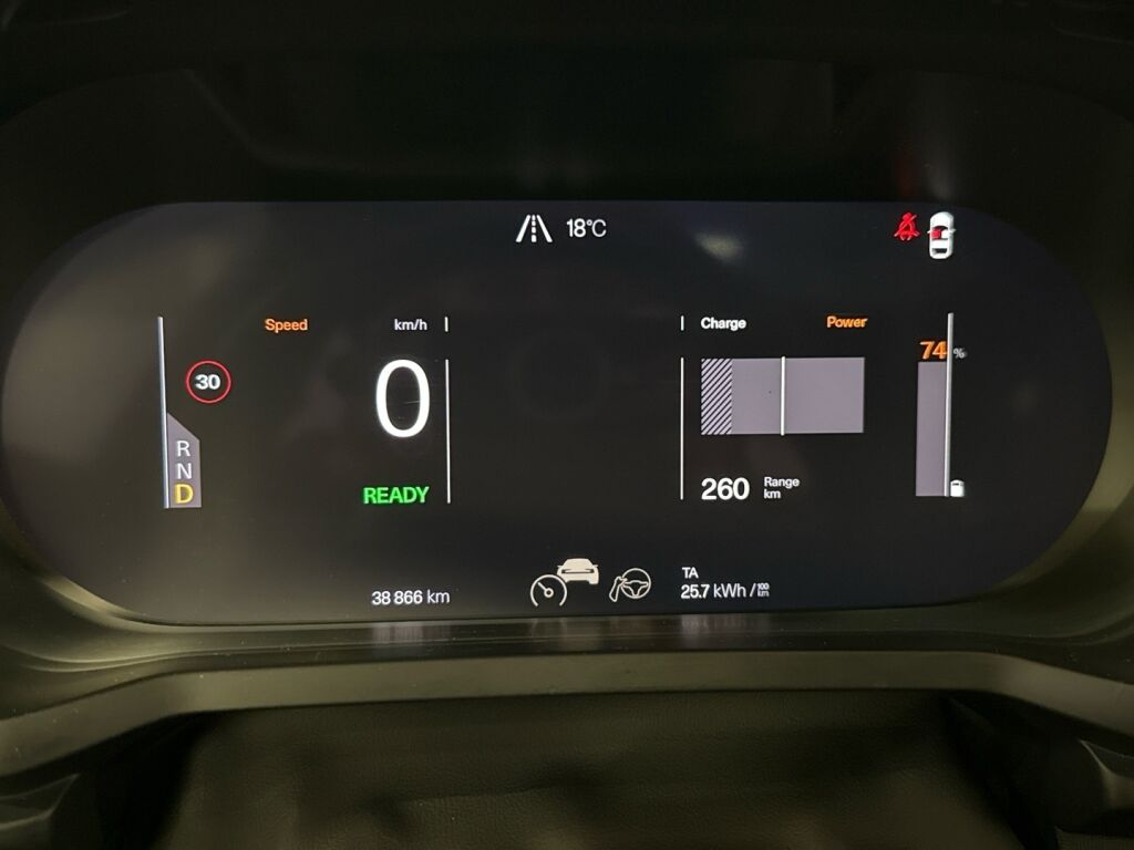 Polestar 2 2023 Snow