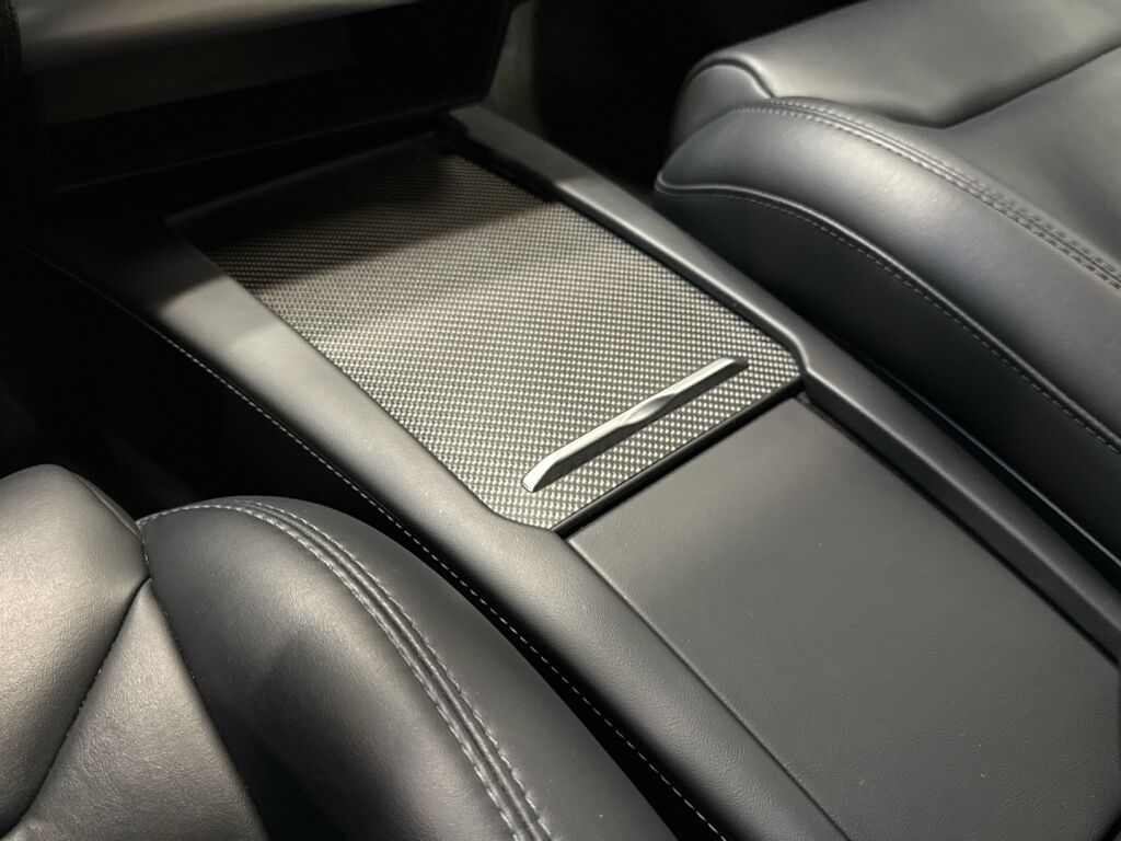 Tesla Model S 2018 Musta