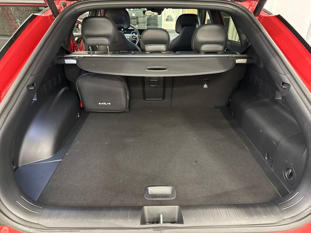 Kia EV6 2022 Punainen