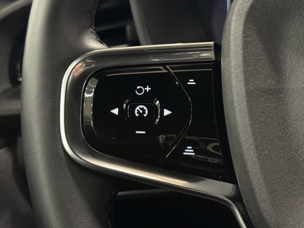 Polestar 2 2023 Magnesium