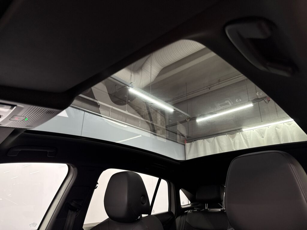 Volkswagen ID.5 2023 Glacier White -metalliväri