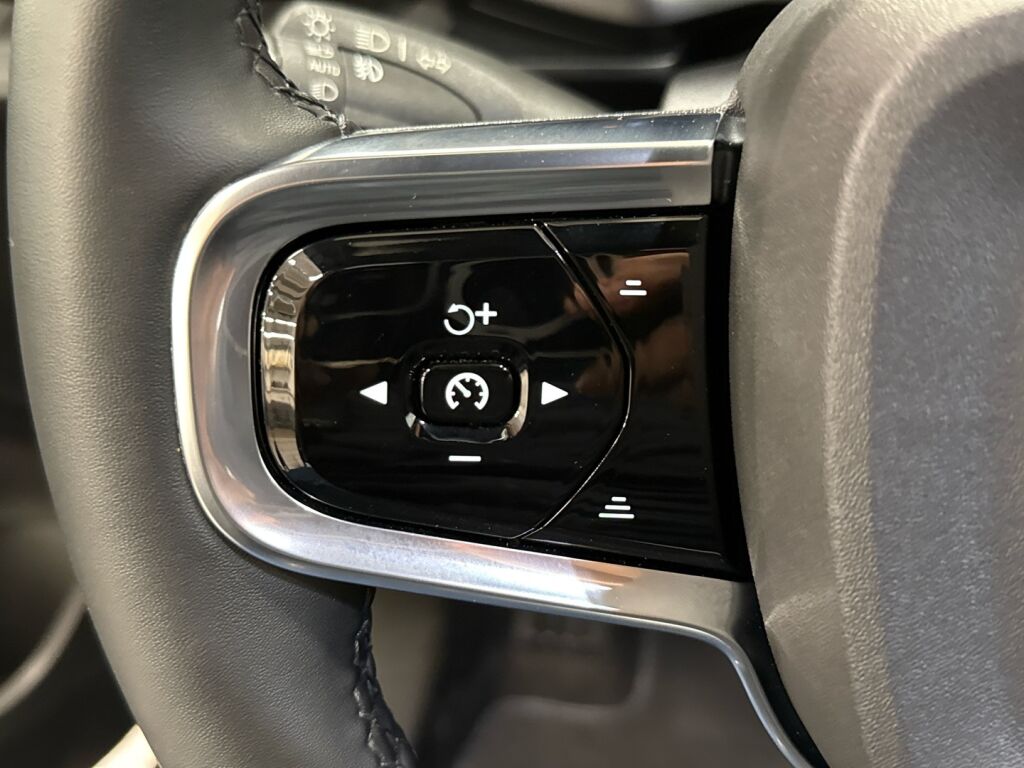 Polestar 2 2023 