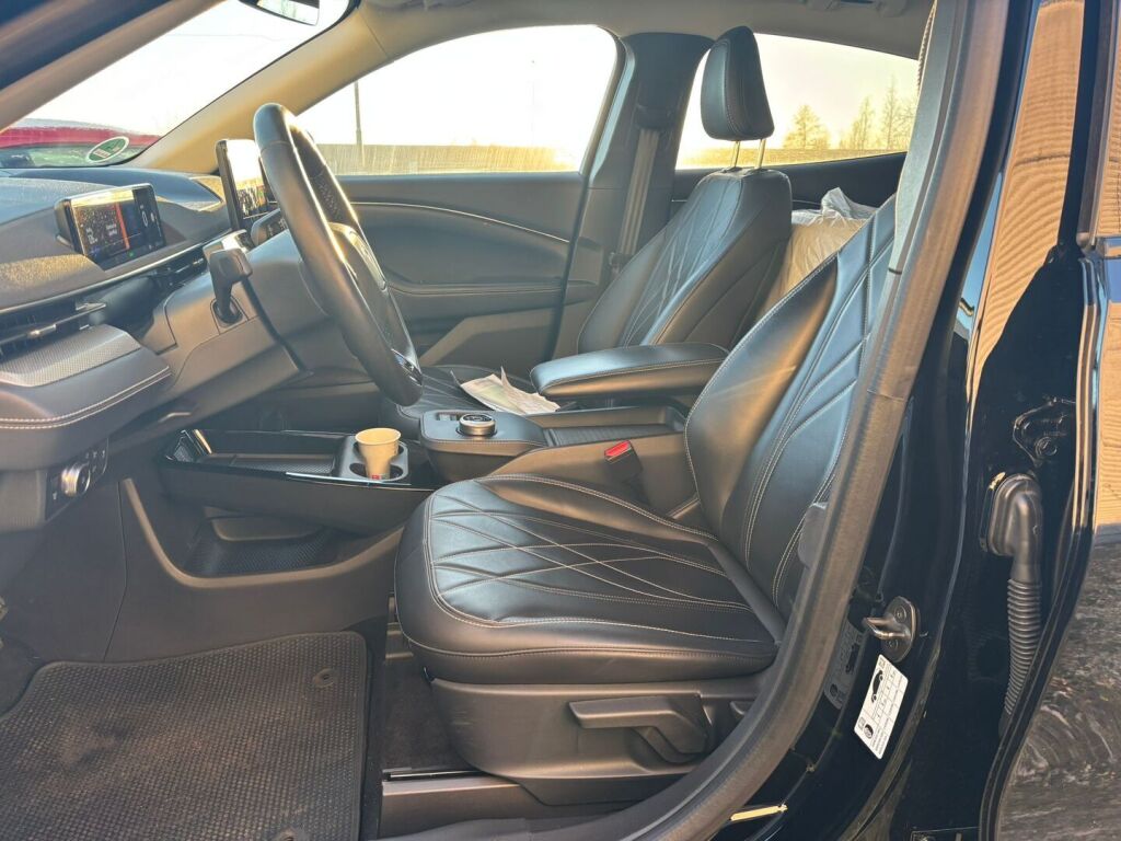 Ford Mustang Mach-E 2022 