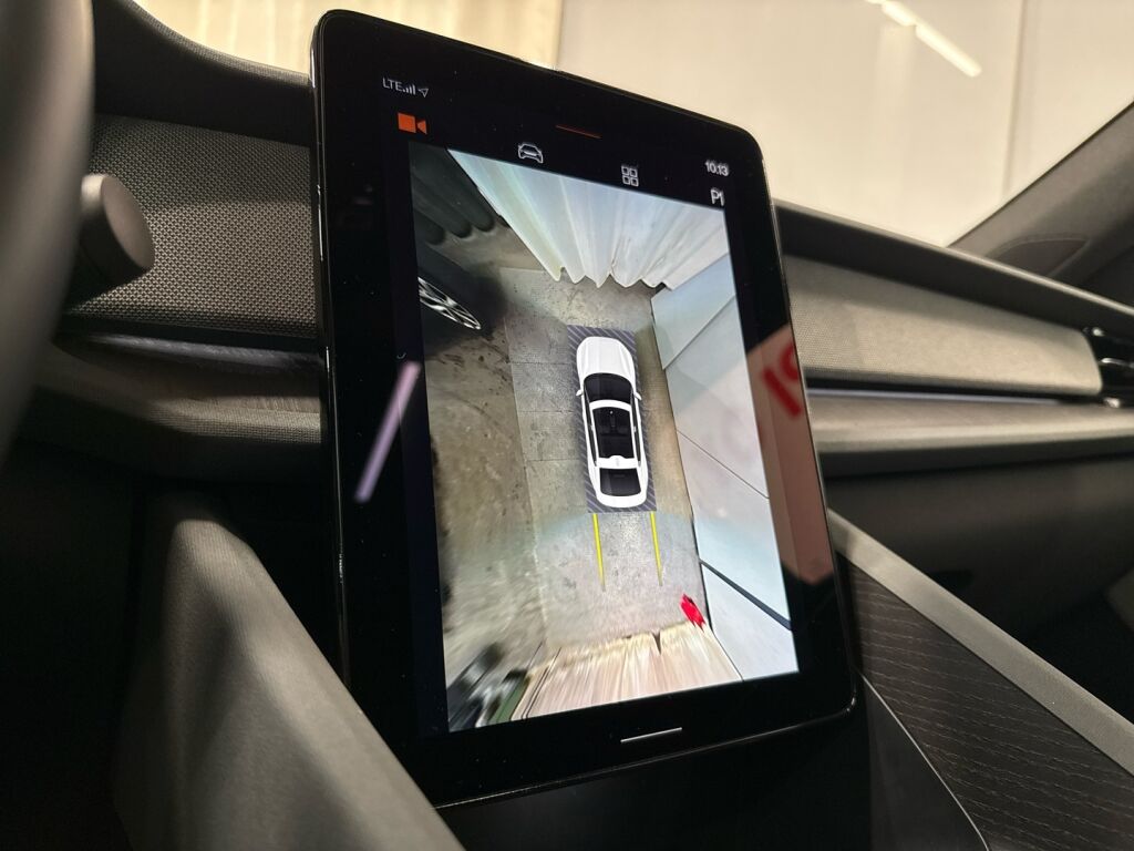 Polestar 2 2023 Valkoinen