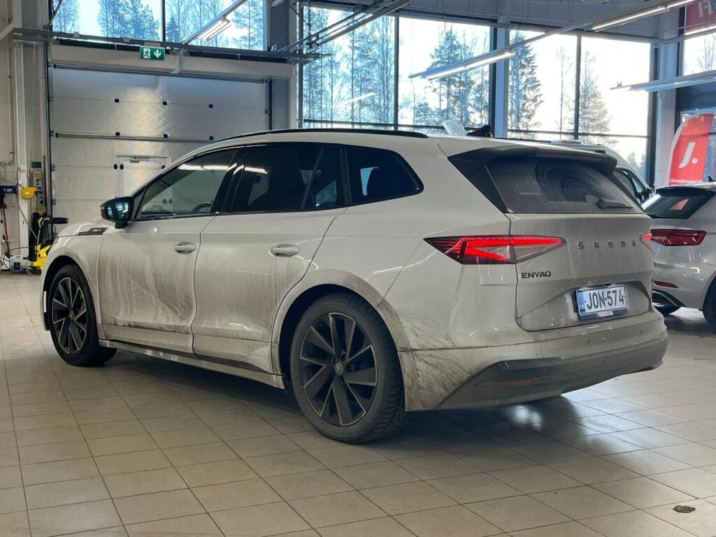 Skoda Enyaq 2021 Valkoinen