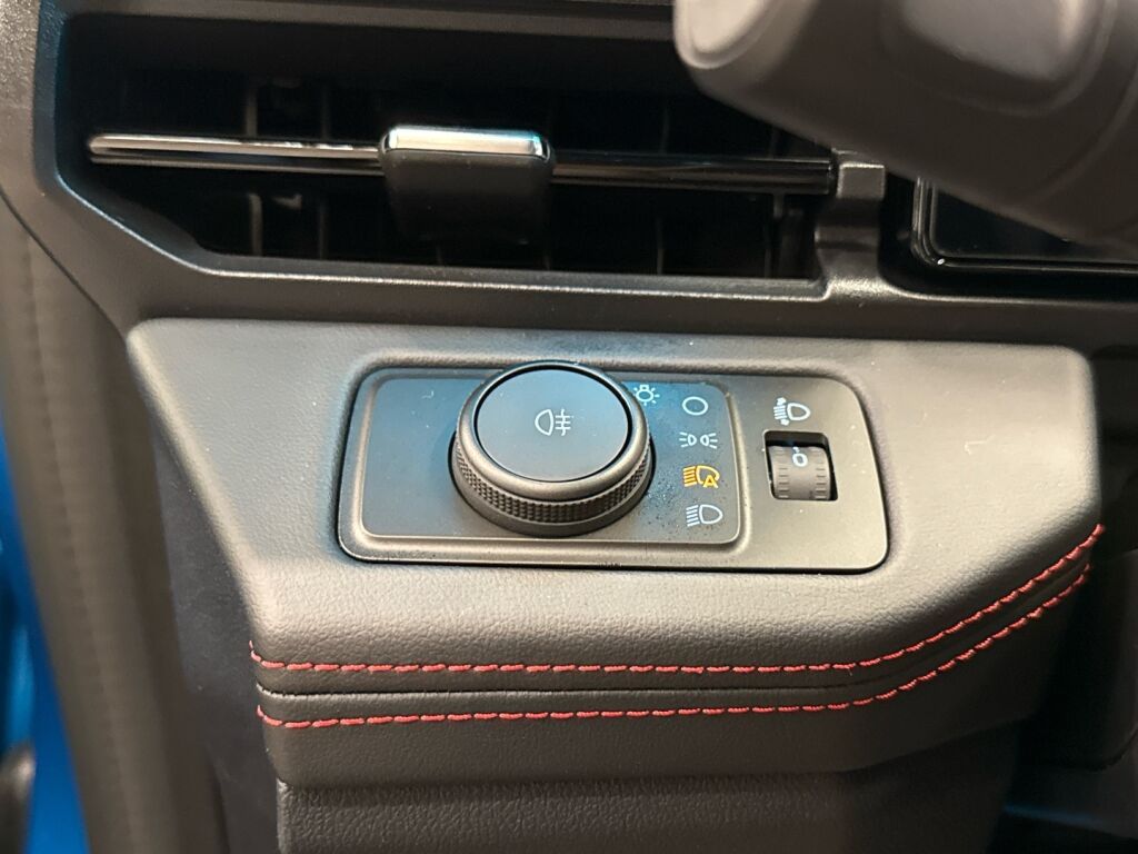 Ford Puma 2026 Sininen