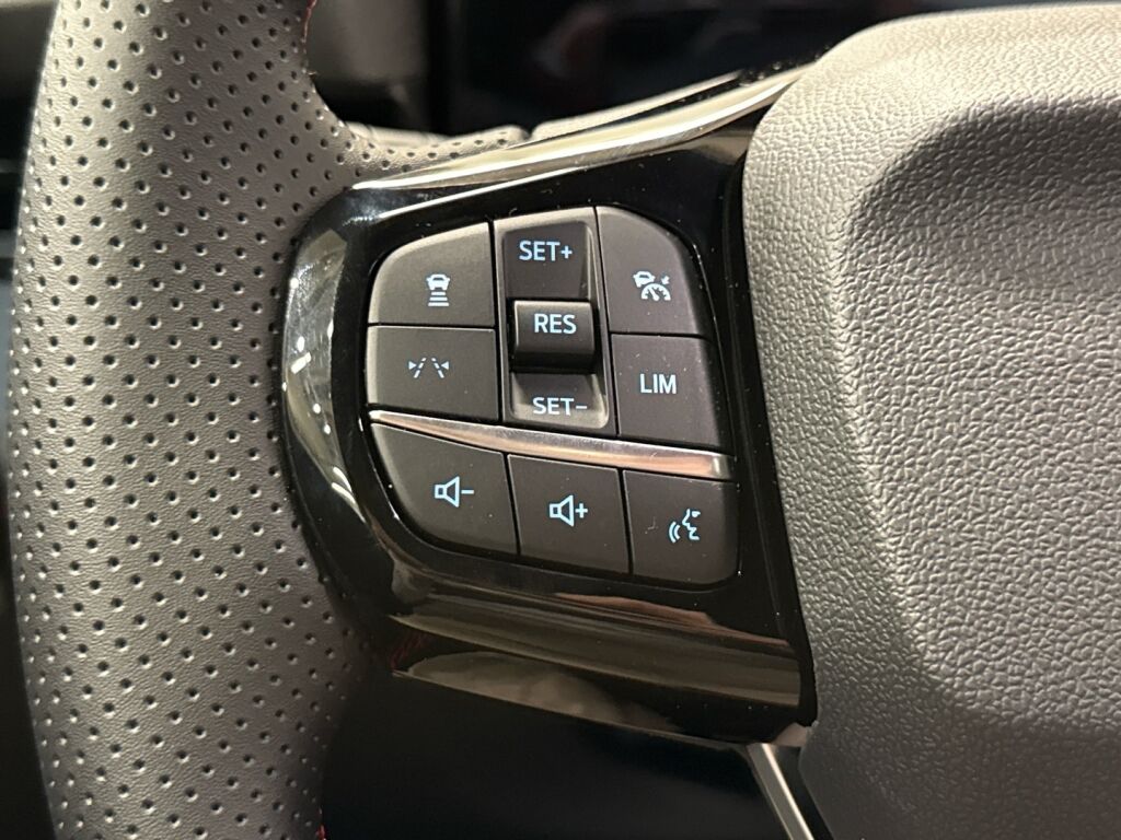 Ford Puma 2026 Sininen