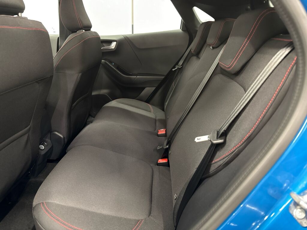 Ford Puma 2026 Sininen