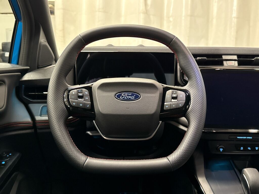 Ford Puma 2026 Sininen