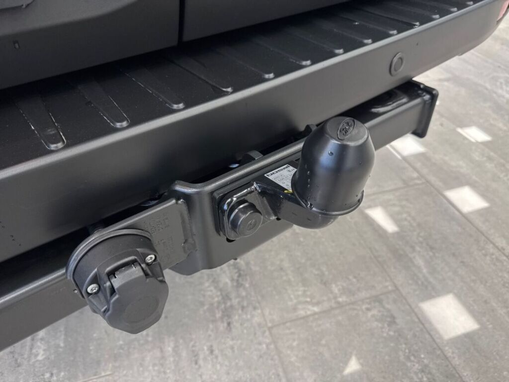 Ford Transit 2026 Magnetic