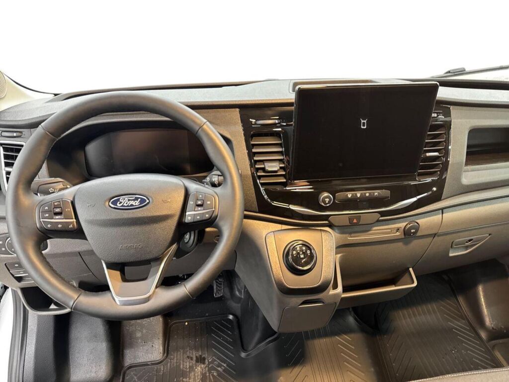 Ford Transit 2026 Frozen White