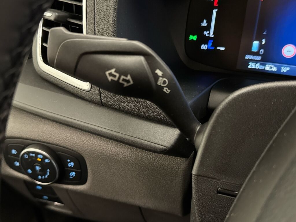 Ford Transit 2026 Valkoinen