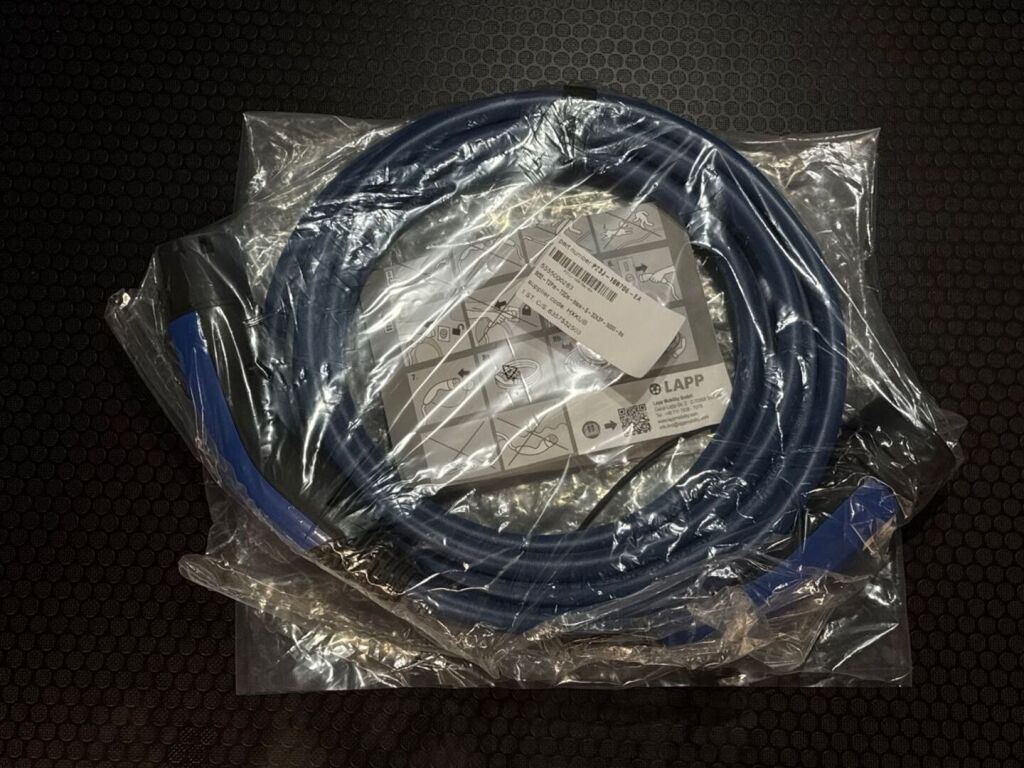 Ford Transit Custom 2026 Agate Black