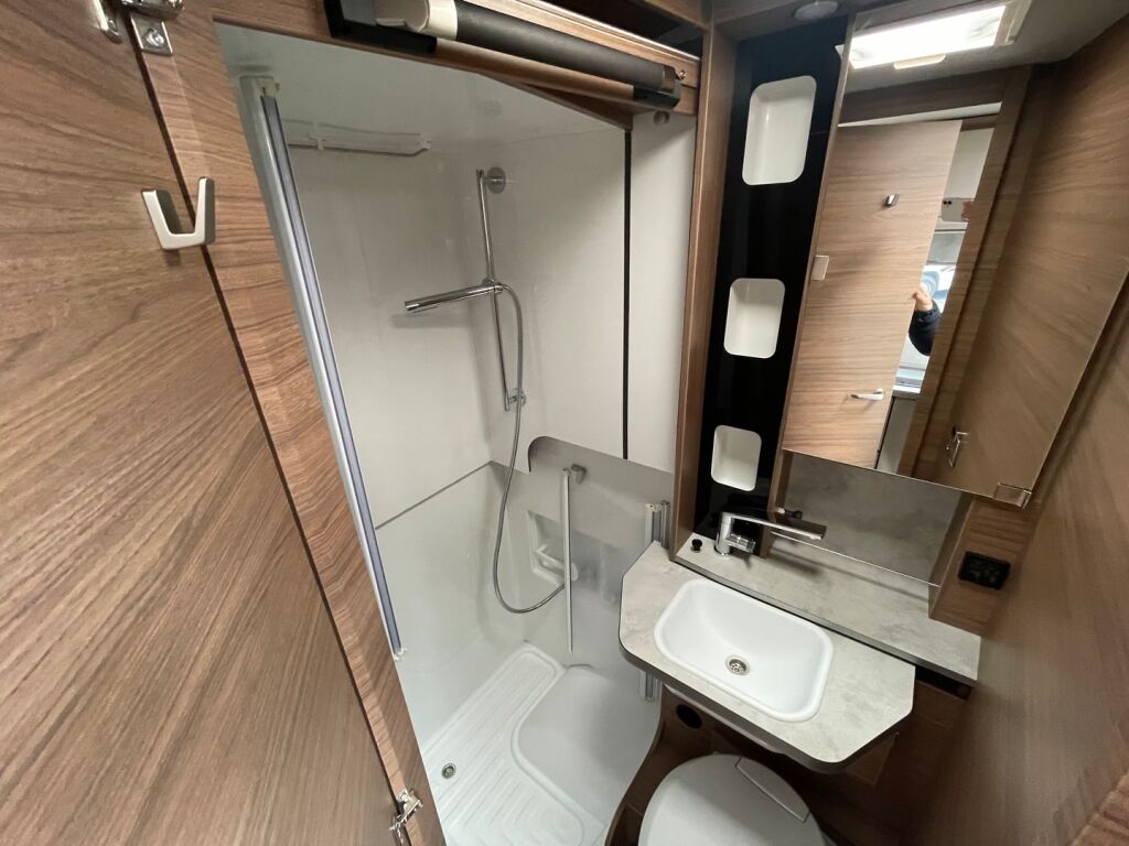 Knaus TOURER VAN 500 MQ VANSATION 2025 Harmaa