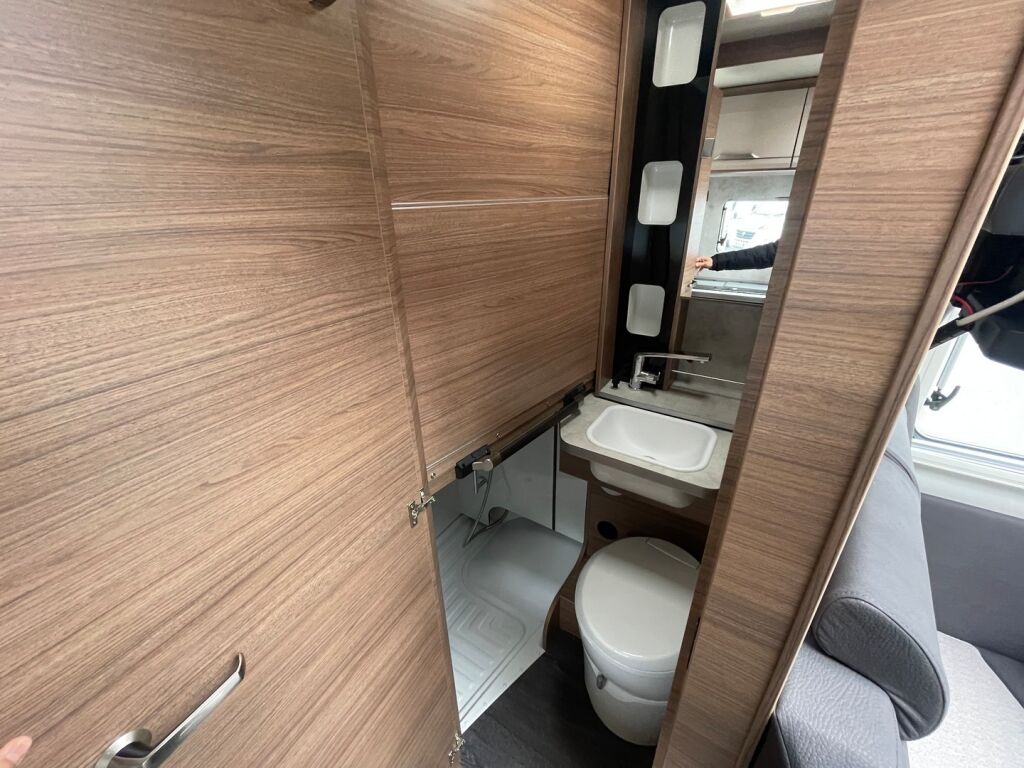 Knaus TOURER VAN 500 MQ VANSATION 2025 Harmaa