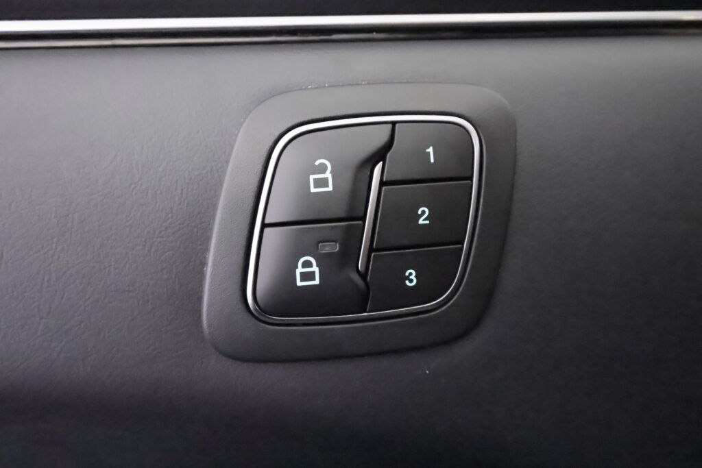 Ford Mustang Mach-E 2021 met.hopea