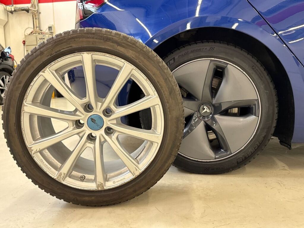 Tesla Model 3 2020 