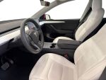 Tesla Model Y 2021 Punainen
